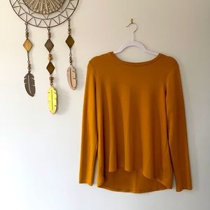 American eagle very lightly worn no flaws size M super soft line